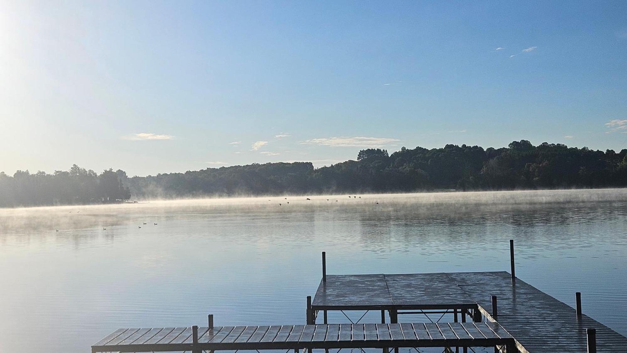 Lakeshore Motel Ice Lake Iron River Buitenkant foto