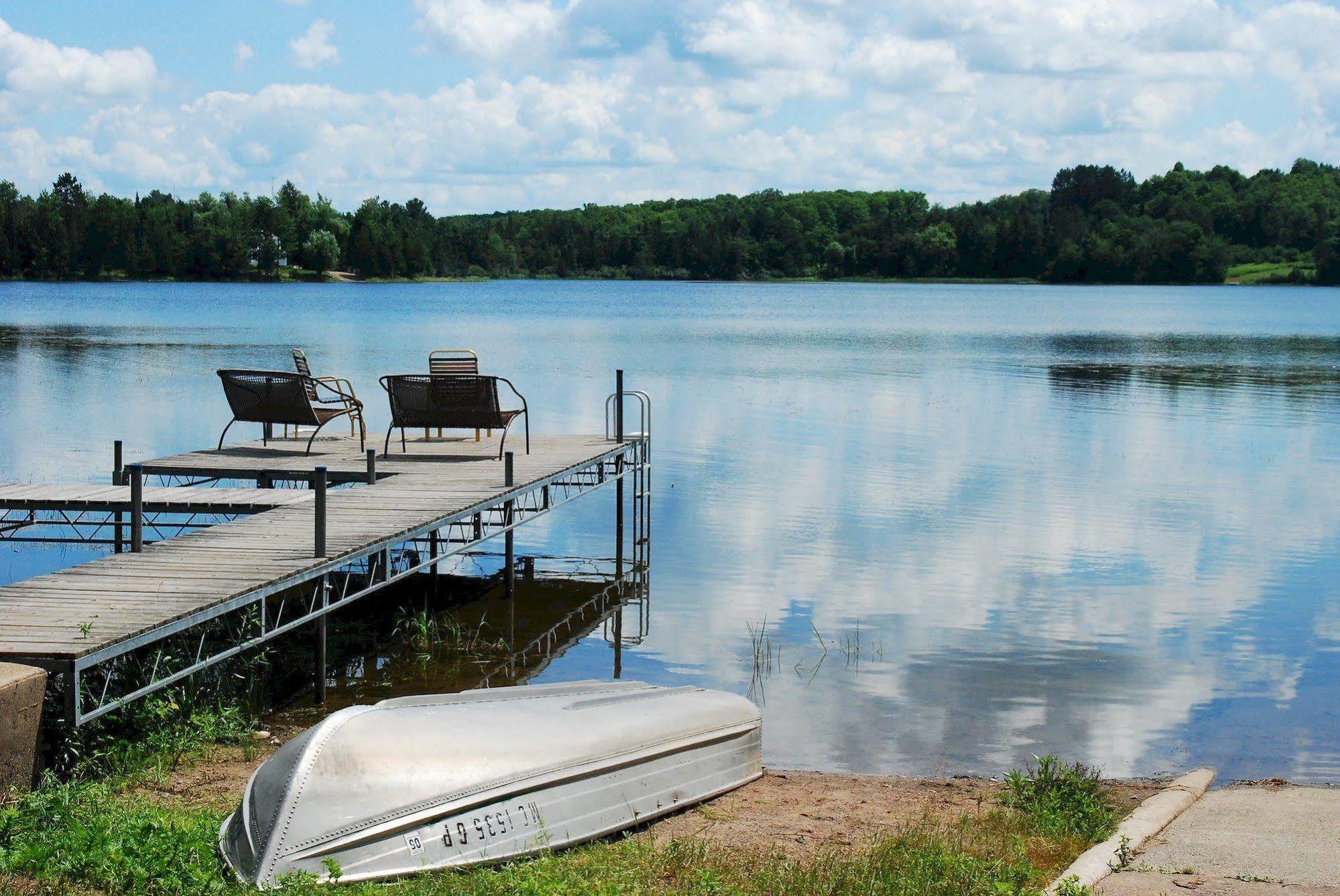 Lakeshore Motel Ice Lake Iron River Buitenkant foto